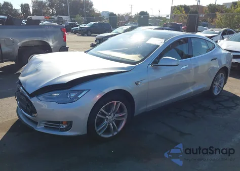 2014 Tesla Model S P85 из США, поврежденный, VIN 5YJSA1H11EFP61461